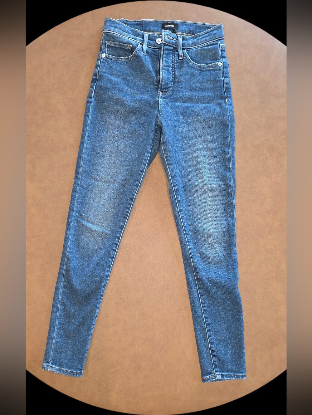 Express Women's Skinny Jeans - Medium Blue Wash